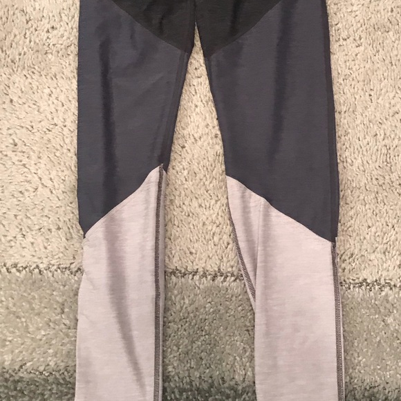Champion Workout Leggings - Picture 3 of 7